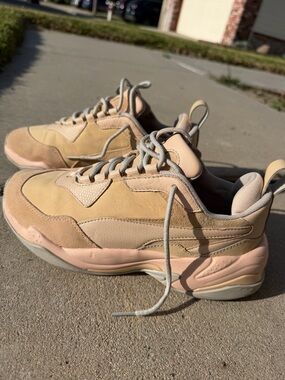 Puma Beige and Cream Low-Top Sneakers